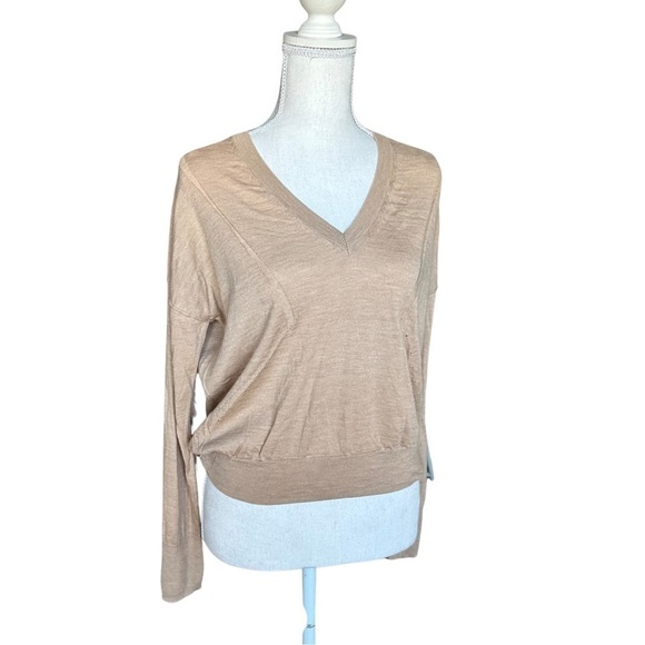 Rag and Bone V-Neck Merino Sweater NWOT - Picture 3 of 14